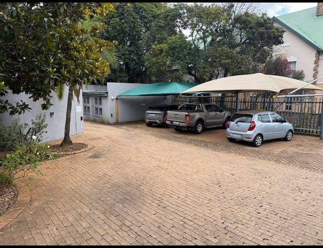 850M² OFFICE FOR SALE IN FERNDALE